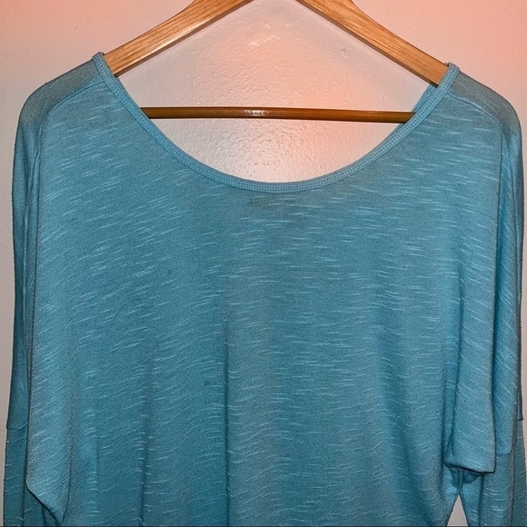 Zella Keyhole Open Back Long Sleeve Tee Women’s Size Extra Small - Picture 2 of 11